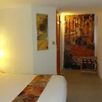 The Originals City, Le Gayant, Hotell