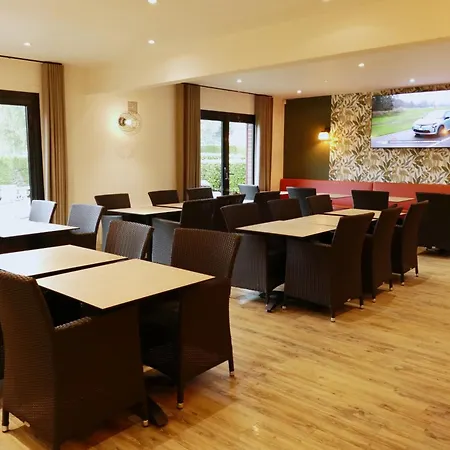 Hotel The Originals City, Le Gayant,