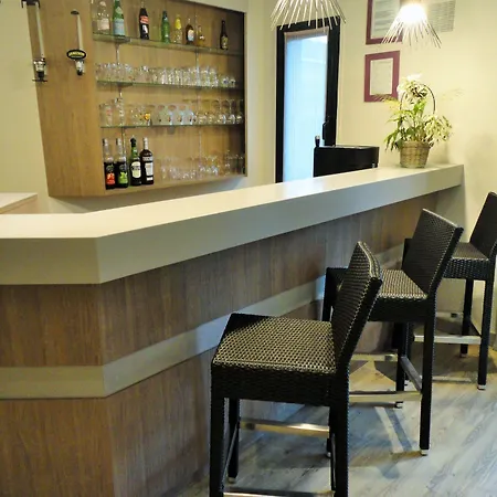 Hotel The Originals City, Le Gayant,