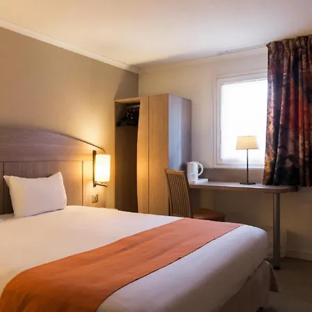 Hotel The Originals City, Le Gayant,